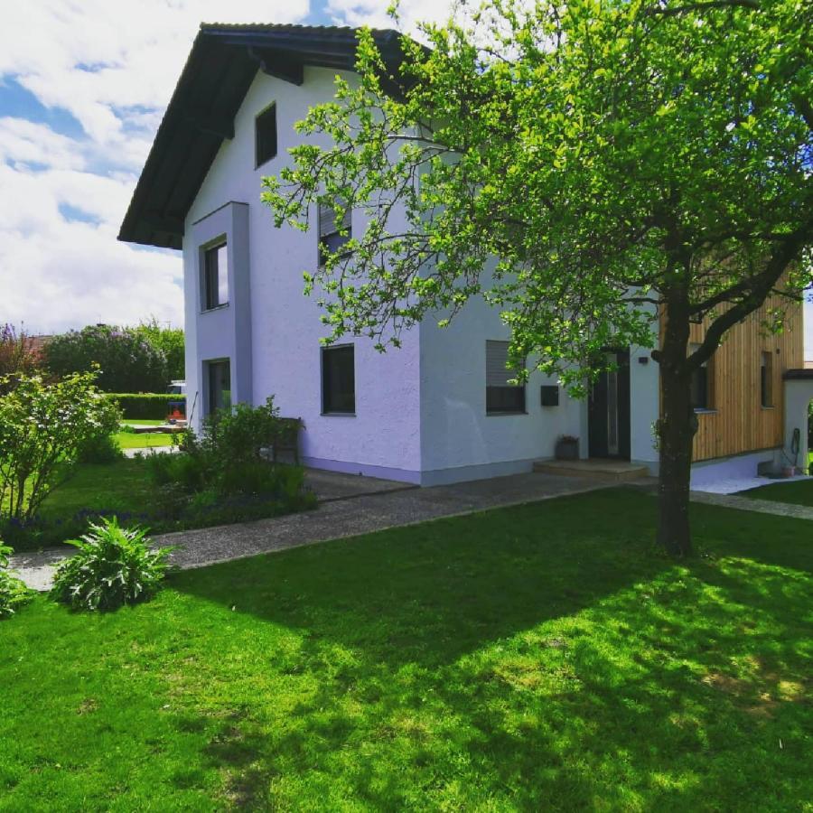 Moderne Ferienwohnungen Mit Designbad Petting Buitenkant foto