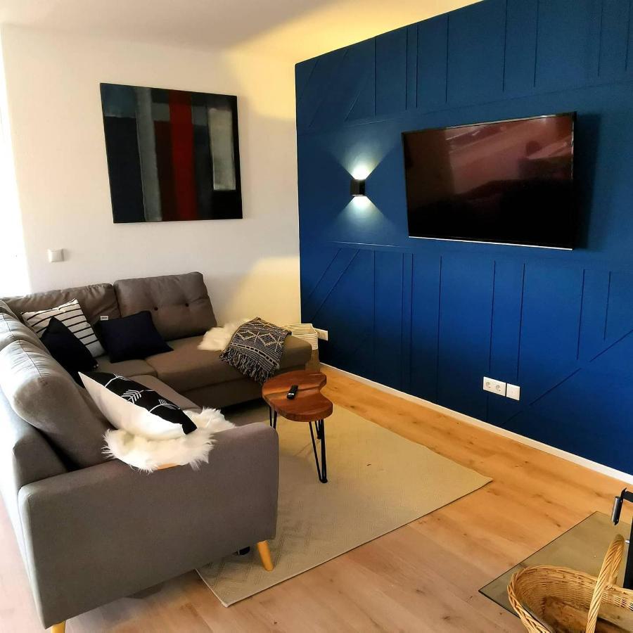 Moderne Ferienwohnungen Mit Designbad Petting Buitenkant foto