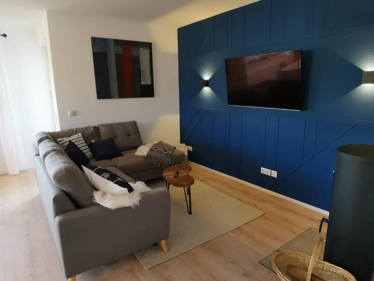 Moderne Ferienwohnungen Mit Designbad Petting Buitenkant foto